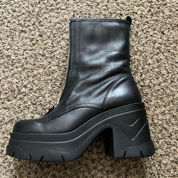 New in box! Free People Myles zip platform block heel boot size 7 - Picture 5 of 6